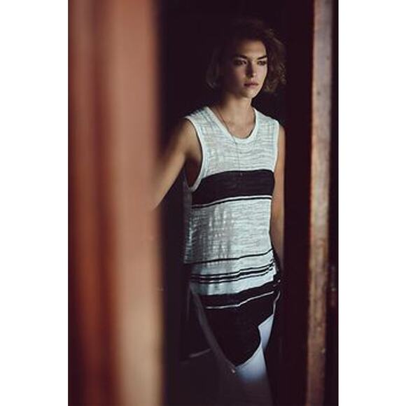 NWT Left of Center XS Shadowed Tunic Sleeveless Cotton Knit Asymmetric preppy - Picture 2 of 8